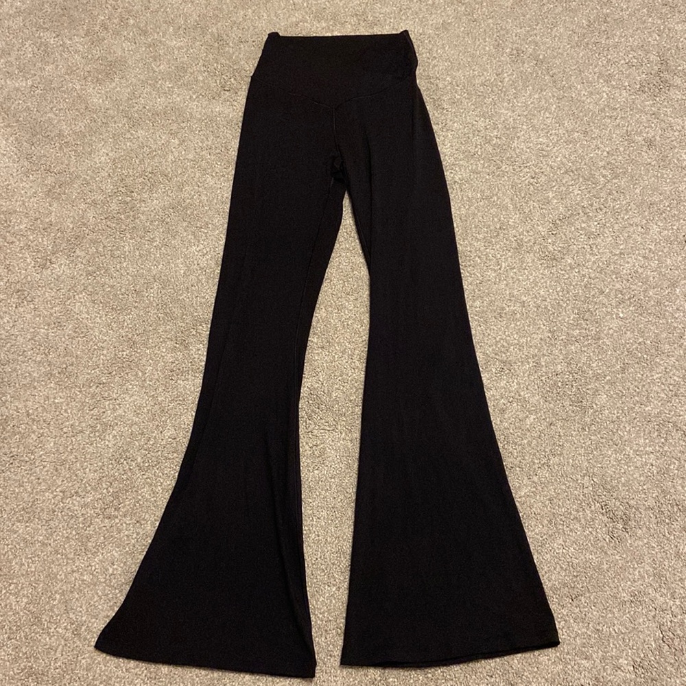 aerie cross over flares